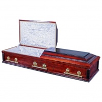 Гроб полированный двухкрышечный № 2 из массива ольхи